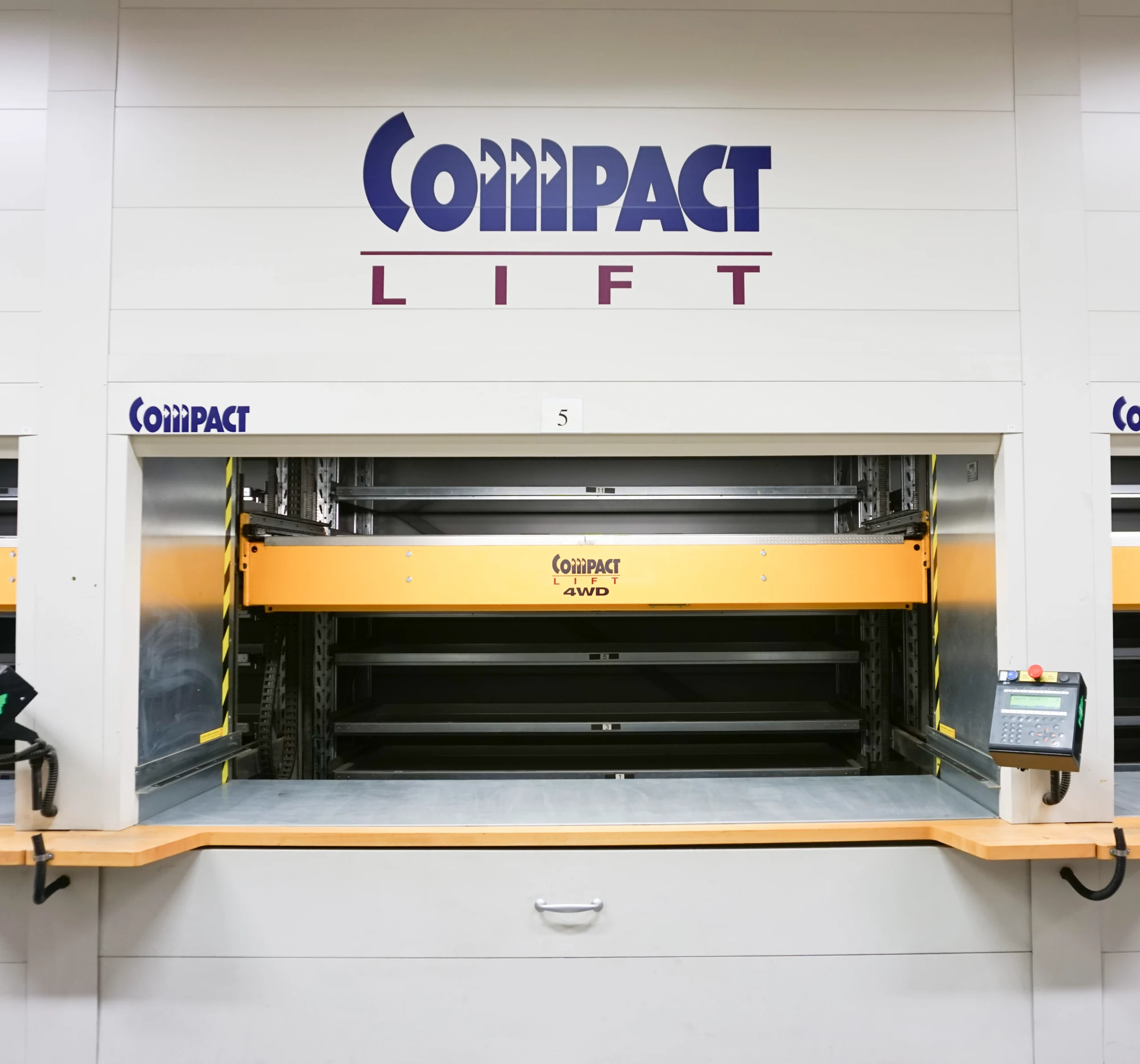 Weland_Compact_Lift_2440_7